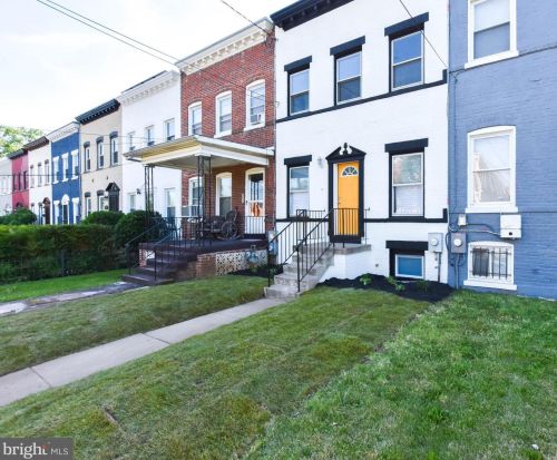 2726 10th St, Washington, DC 20018-1712