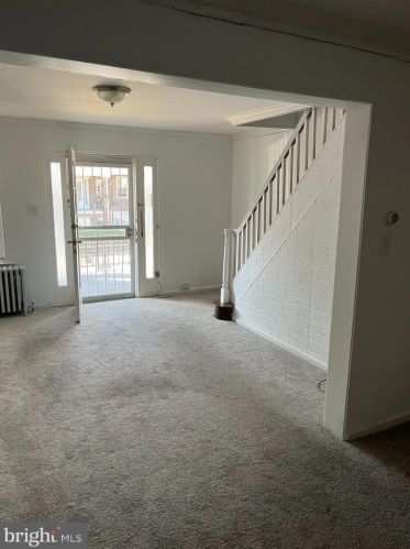 5933 Agusta St, Philadelphia PA  19149-3607 exterior