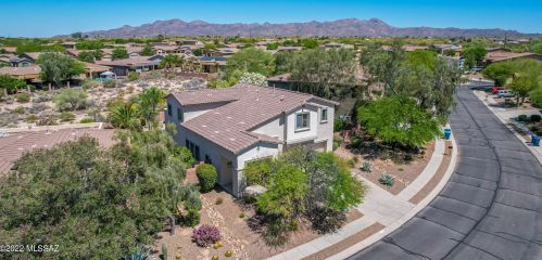 11779 Mesquite Holw Dr, Tucson AZ 85737-7350 exterior