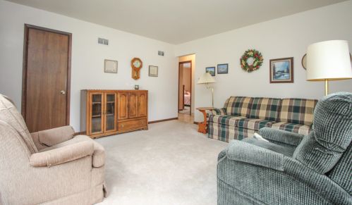 2668 71st St, Milwaukee, WI 53219-2511