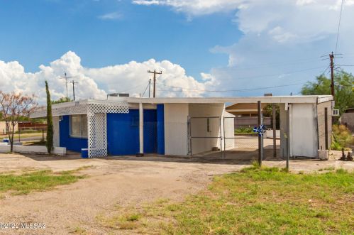 2701 Drexel Rd, Tucson AZ  85746-3821 exterior