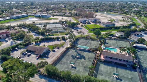 21364 Cypress Hammock Dr, Boca Raton FL  33428-1936 exterior