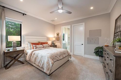 179 Mahogany Dr, Naples FL 34108-2926 exterior