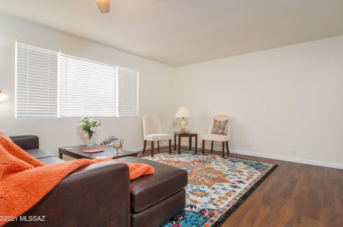 7325 Placita Antigua, Tucson AZ  85710-3706 exterior