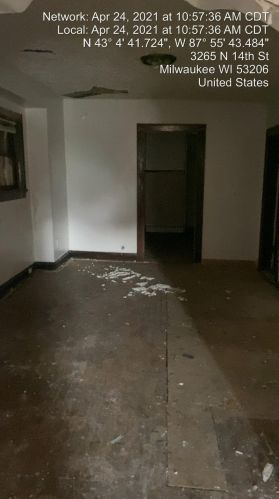 3265 14th St, Milwaukee, WI 53206-2853