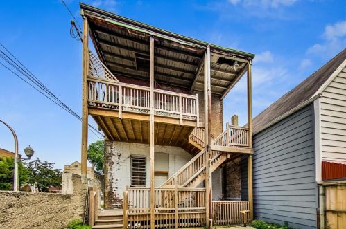 3600 Winchester Ave, Chicago IL 60609-1234 exterior