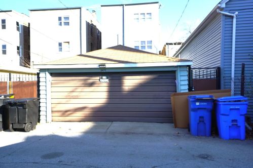 1622 Rockwell St, Chicago IL 60647-5218 exterior