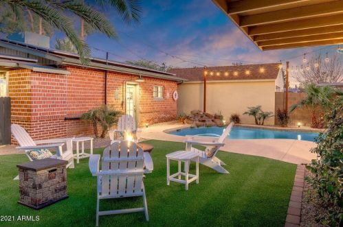 2545 9th St, Phoenix AZ 85014-5070 exterior