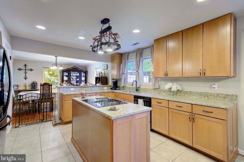 60 Radcliffe Dr, Huntingtown MD 20639-8701 exterior