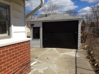 22140 Church St, Detroit MI  48237-2696 exterior