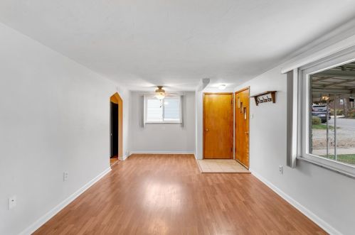 1255 Chestnut St, Monaca PA 15061-1042 exterior