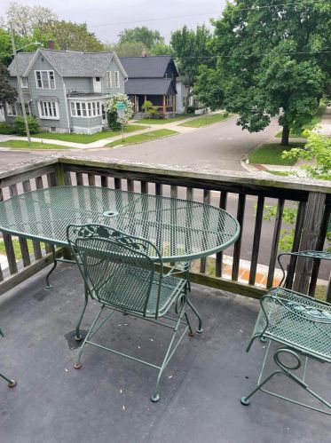 1101 Jennette, Grand Rapids MI 49504-4145 exterior