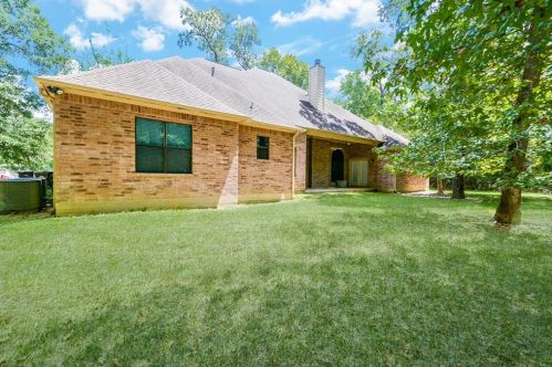 8827 Catamaran Way, Montgomery TX 77316-6881 exterior