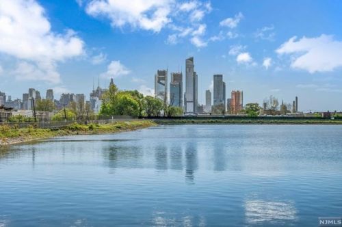 1717 Clf St, Union City NJ exterior