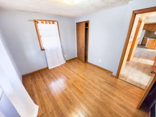 1 Social Dr, Warwick RI 02889-8264 exterior