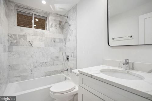 3912 New Hampshire Ave, Washington DC  20011-7917 exterior