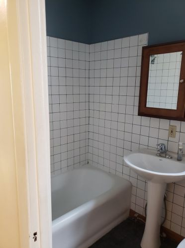 3217 Southport Ave, Chicago IL 60657-3228 exterior