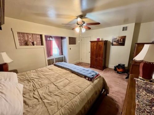 515 Aspen St, Pittsburgh PA 15122-1234 exterior