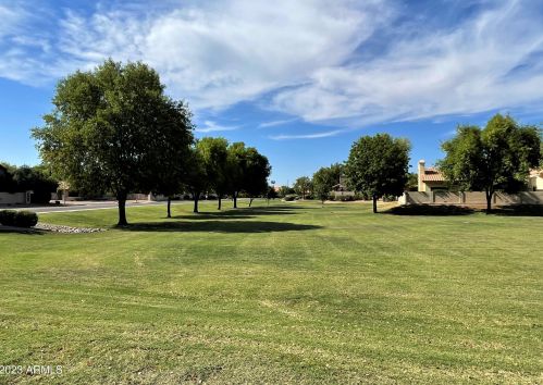 2674 El Dorado Dr, Chandler AZ 85224-8312 exterior