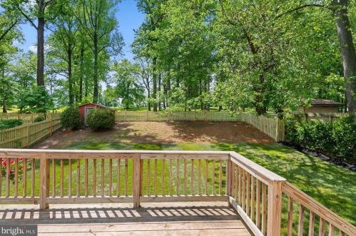 12914 Evanston St, Rockville MD 20853-3002 exterior