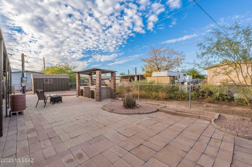 6852 Rocking Chair, Tucson AZ  85757-9504 exterior