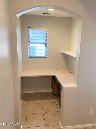 2309 Carter Rd, Phoenix AZ  85041-6405 exterior