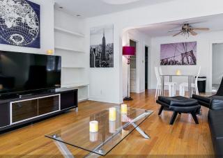 1052 Martel Ave, Los Angeles CA  90046-6612 exterior