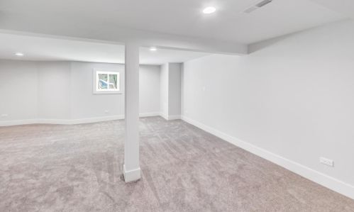 3800 Eddy St, Chicago IL  60618-5014 exterior