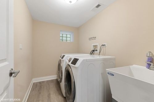 9529 Hamilton Ave, Chicago IL 60643-1119 exterior