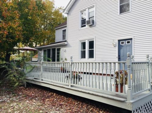 87 East St, Windsor, CT 06095-2408