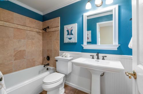 3517 Torino Way, Concord CA 94518-2238 exterior