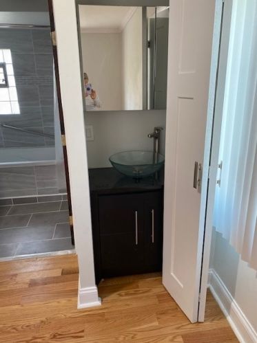 5822 Huron St, Chicago IL 60642-5725 exterior