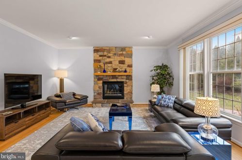 2311 Dale Rd, Huntingdon Valley, PA 19006-6408