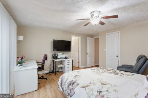 719 Hamilton Ave, Atlanta GA 30344-4144 exterior