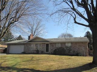 2640 Belaire Rd, Bethlehem, PA 18017-3502