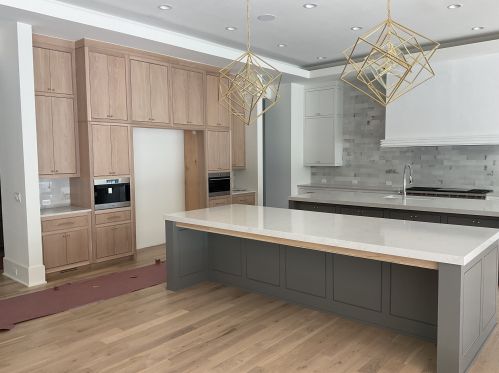 5271 Lk Forrest Dr, Atlanta GA 30342-2524 exterior