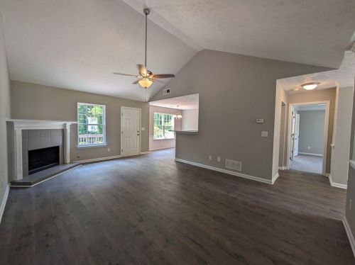 4256 Shoreside Cir, Lithonia GA  30039-6827 exterior