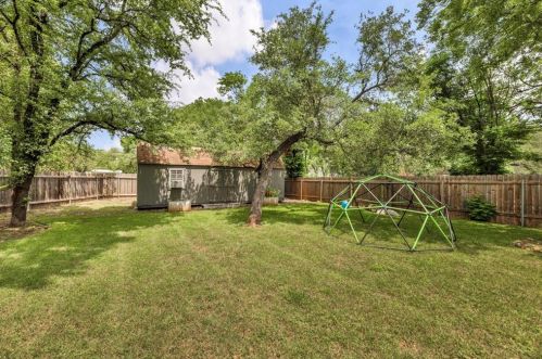 3300 Eldorado Trl, Austin TX 78739-5704 exterior