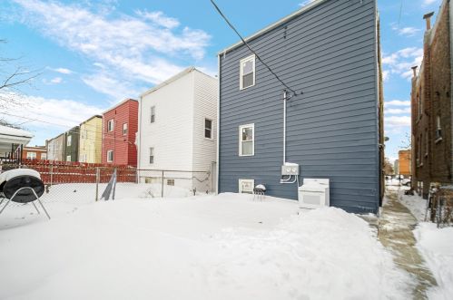 3750 Cermak Rd, Chicago IL  60623-3013 exterior