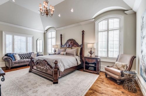 1 Bretton Woods Way, Dallas TX 75220-3808 exterior