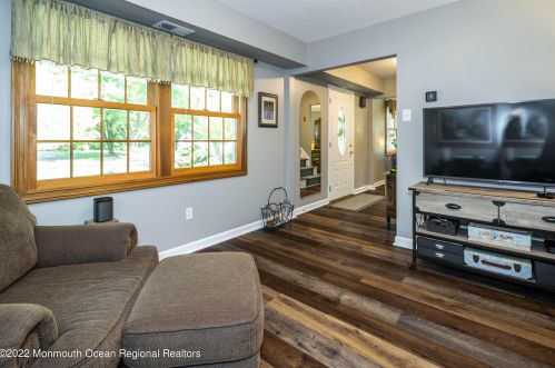 25 Princess Anne Dr, East Freehold NJ 07728-3066 exterior