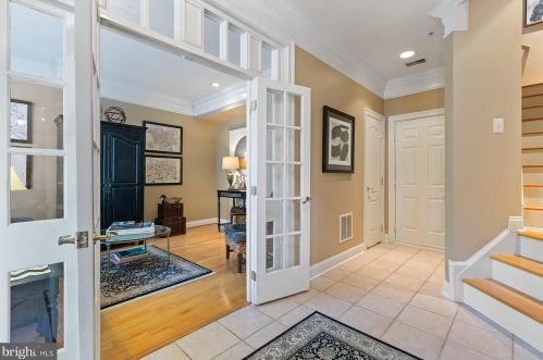 393 Cameron Sta Blvd, Alexandria VA 22304-8681 exterior