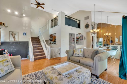 18 Andover Pl, Trenton, NJ 08691-3403