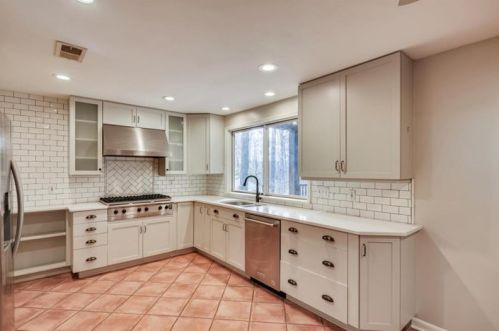 8180 Innsbruck Dr, Atlanta GA 30350-4312 exterior