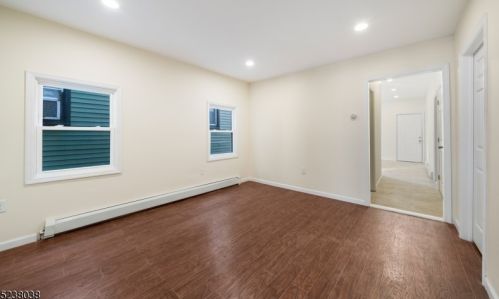 19 Montrose Ter, Irvington NJ  07111-3821 exterior