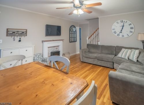 7 Barnett St, Rockaway, NJ 07866-2603