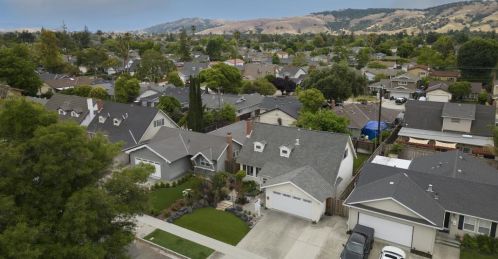 274 Bieber Dr, San Jose CA 95123-3613 exterior