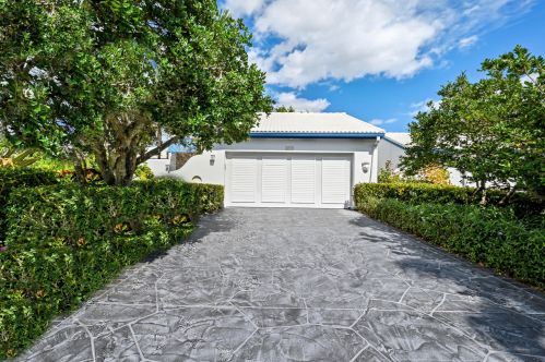 3719 Mykonos Ct, Boca Raton FL  33487-1282 exterior
