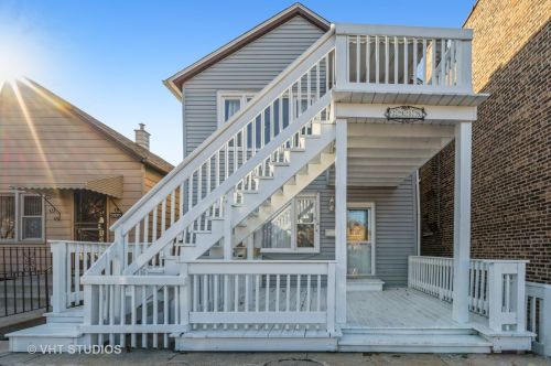 2918 Throop St, Chicago, IL 60608-5824