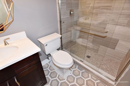 385 Berkley Ave, Elmhurst IL 60126-3167 exterior